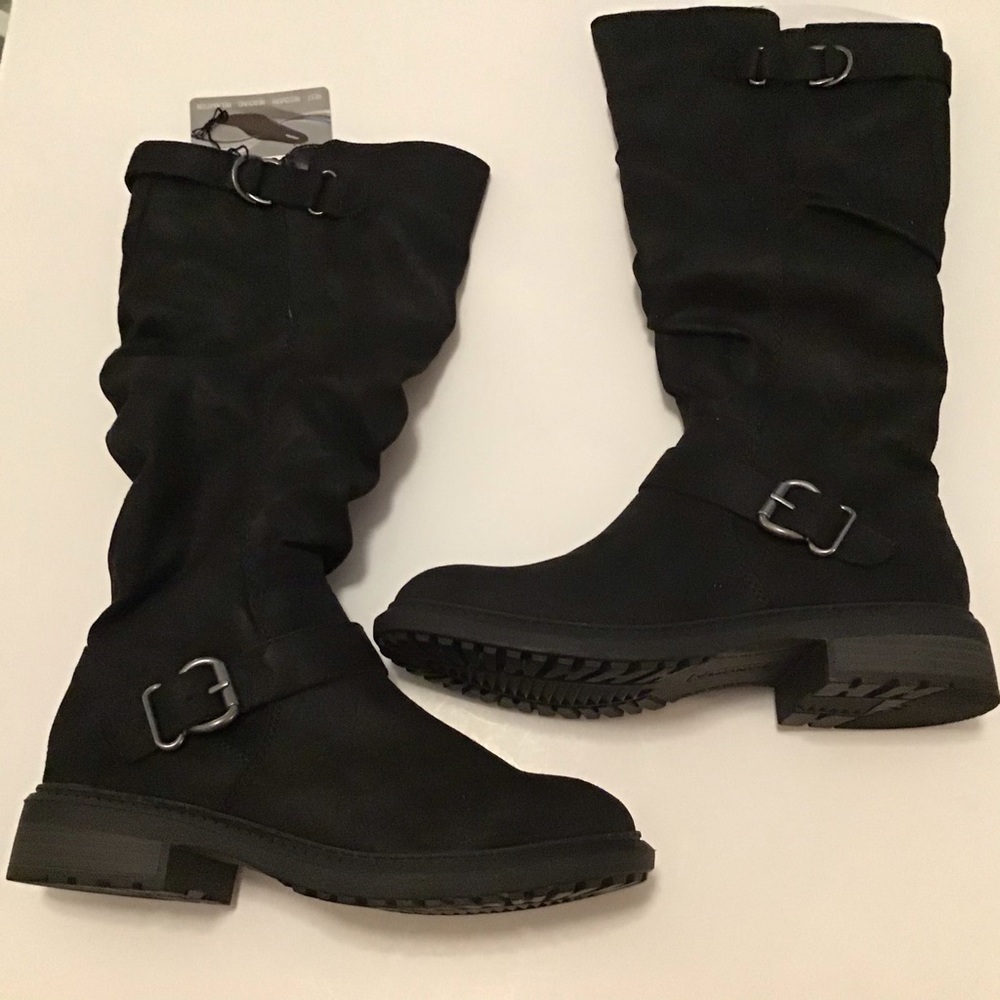 Boots 8, Black, Vitalize Inner Sole NWB